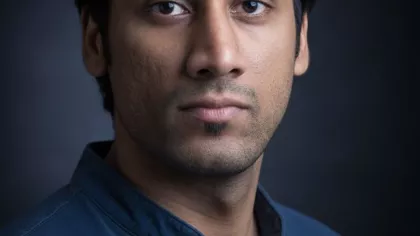 Amit Giant profile Pic instudio
